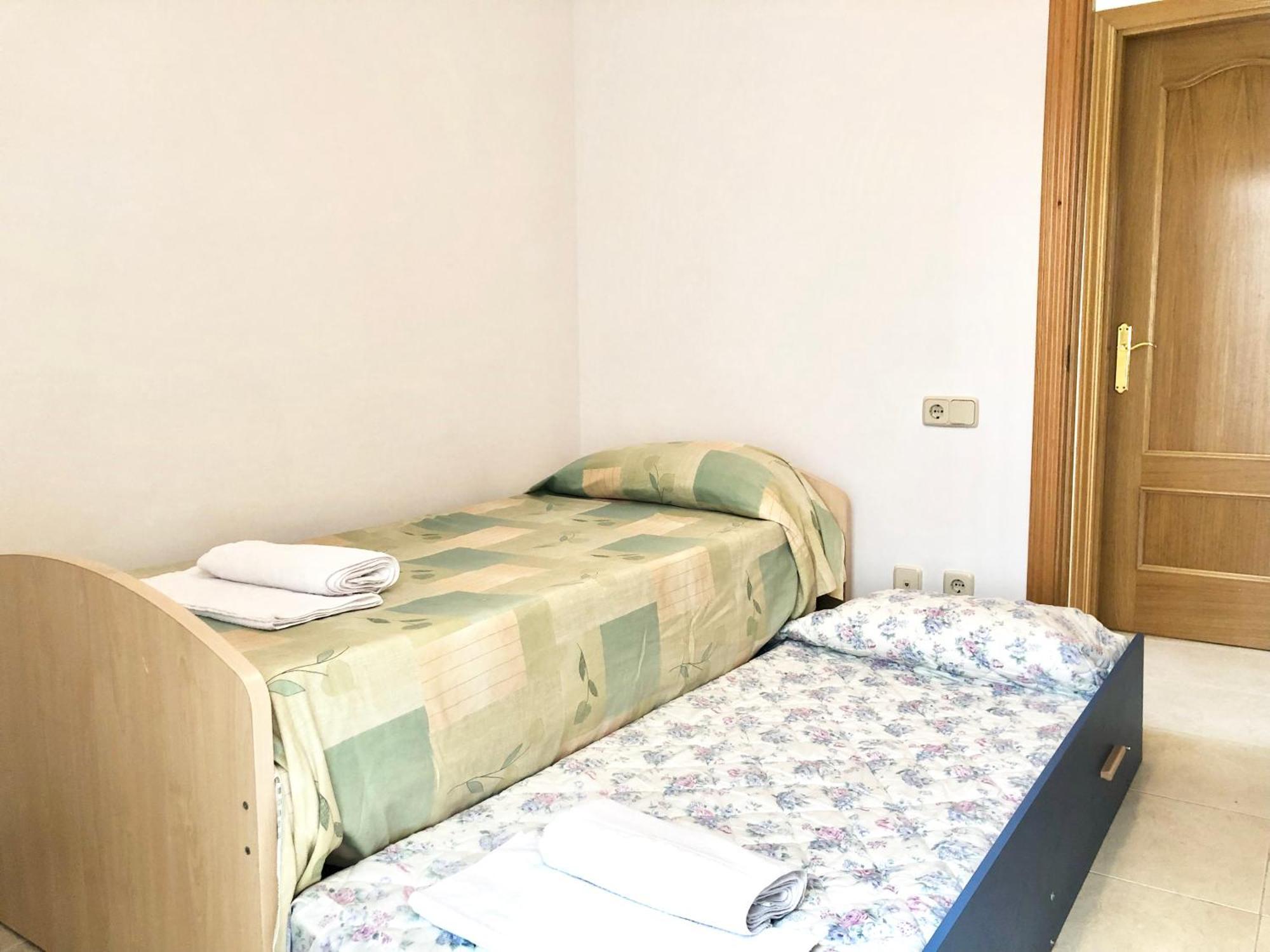 Apartamentos Benet Roses Buitenkant foto