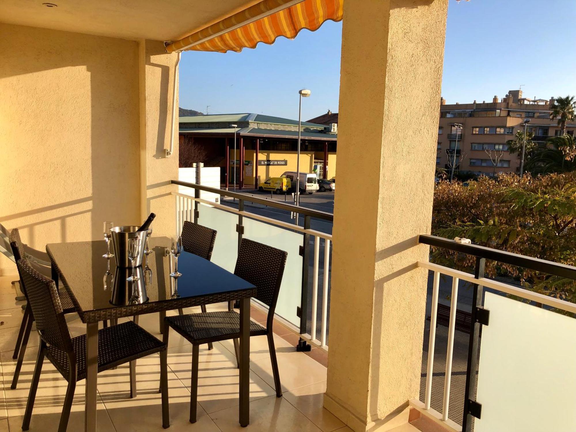 Apartamentos Benet Roses Buitenkant foto